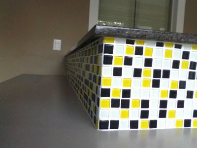 Assentador de pisos, porcelanatos, pastilhas e outros revestimentos, Ladrilhos Fernandes