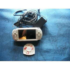 Sony PSP 1004 Console Branco sem desbloquear com uma demonst