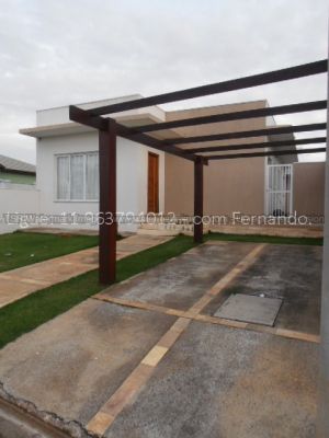 CASA 3 DORM. + 1 EDÍCULA, 2 VAGAS - FINANCIÁVEL!