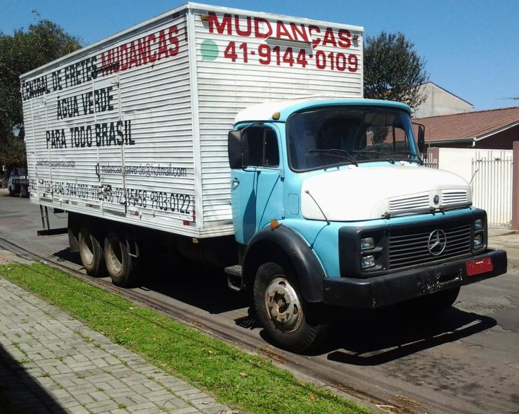 Mudanças e  Fretes  Água Verde