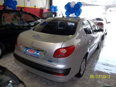 Peugeot 207 Passion XR Sport 1.4 8V (flex) 2009 Impecável com 2013 pg