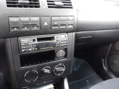 PARATI 2001 1,0 16 V