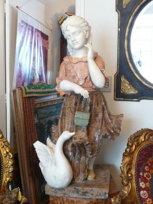 ESCUTURA ART - DECO  MARMORE