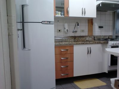 Apartamento 2 dormitórios Metrô Praça da Arvore