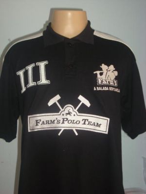 Camisas pólo em Porto Alegre