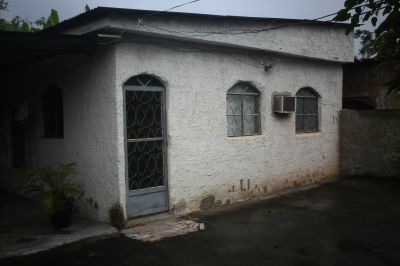 Troco Casa em Paciência Zona Oeste por outra em Duque de Caxias 