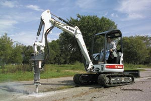 Bobcat | Locação de Escavadeiras, Carregadeiras e Rompedor Hidráulico