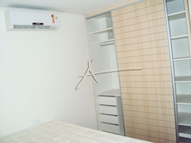 Flat 2 dts com 2 suítes em Moema