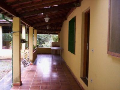 BELA ÁREA COM 2 ALQUEIRES COM NASCENTE E RICHO - COD: 416