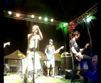 Banda Forback procura Empresário