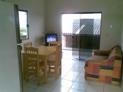 apartamento e kit net a 60 metros do mar