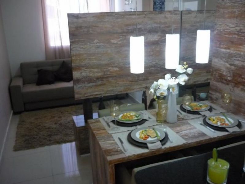 Jd. Adriana Guarulhos apartamento 25, pronto 2 dormitórios com vaga Pq. Santa Catarina.