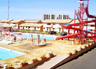 temporada / transportes / ônibus / micros / vans / carros