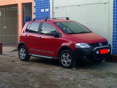 Crossfox muito novo estepe em uso