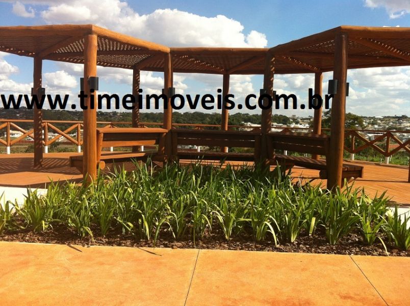  Condomínio Jardins Monique. Altíssimo Padrão! 747m²