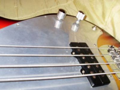 Oportunidade -Vendo Baixo elétrico Schaller(Music man - Telecaster)