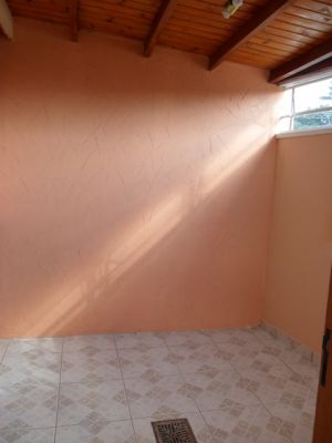 Apto 3 domts- R195.000