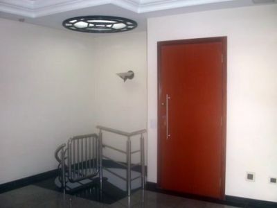 Santos cidade dormitório! Coberturas próximas da praia, alto padrão.