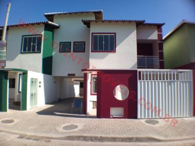 Olinto Imóveis vende Duplex 2 qts no Recreio em Rio das Ostras