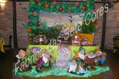 vendo decorações de festas infantis