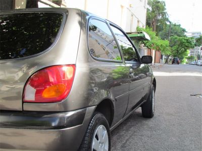 Ford FIESTA GL  1.0 Ano 2001 / 2001 excelente, urgente. 
