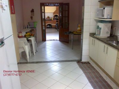 Casa em Novo México, Vila Velha, 3qts(1s), 2v, bom preço.