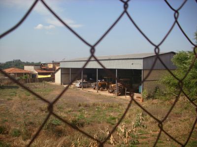 área de 22.500 mts²