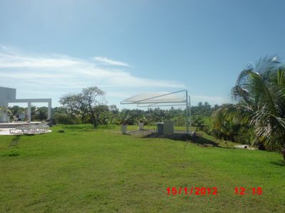 CASA A VENDA EM CONDOMINIO RESIDENCIAL A GUARAPARI