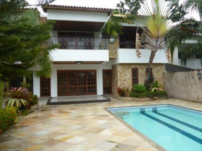 Casa 4 suítes Conomínio Jardim  Marapendi Barra da Tijuca