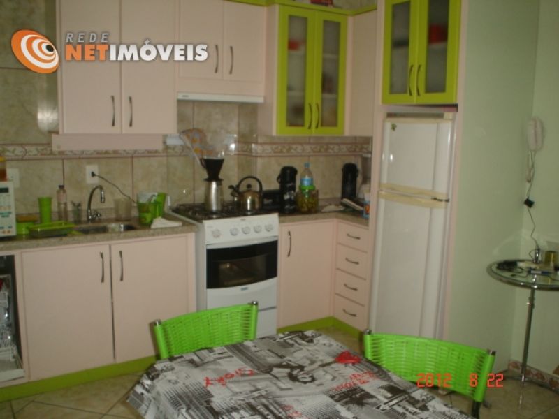 Kitnet com garagem - rua Tenente Silveira - Centro - Floripa/SC