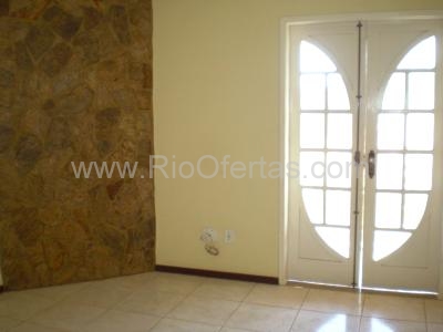 vendo em Praia seca apartamento no centro comercial e lagoa