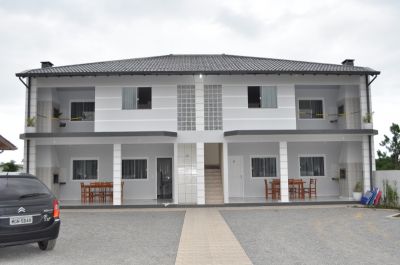 ALUGO PARA TEMPORADA EM SANTA CATARINA - PRAIA DA PINHEIRA, GUARDA DO EMBAU, PROXIMO A FLORIPA