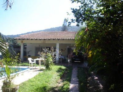 GUARUJÁ - SAO PAULO - SOBRADO PRAIA DO GUAIUBA