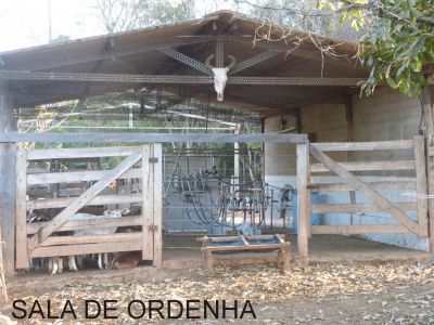 SÍTIO SANTA CRUZ DE GOIÁS GO 020 KM 105