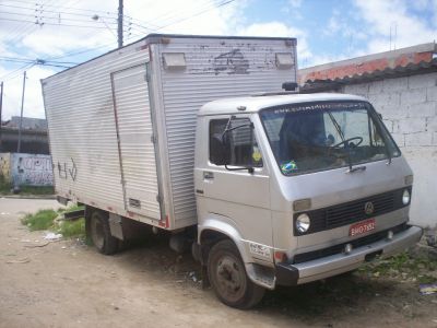 caminhão vw 6.90