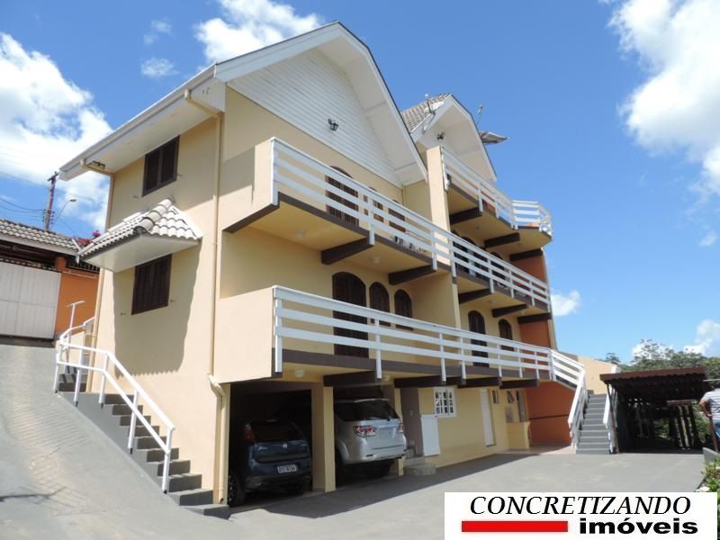 Casa em Campos do Jordão na Serra Azul