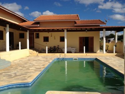 Linda Casa No Ninho Verde I