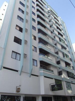 Lindo Apto Reformado em Balneário Camboriu SC