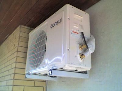 INSTALAÇÃO DE AR CONDICIONADO SPLIT EM PORTO ALEGRE - METASPLIT