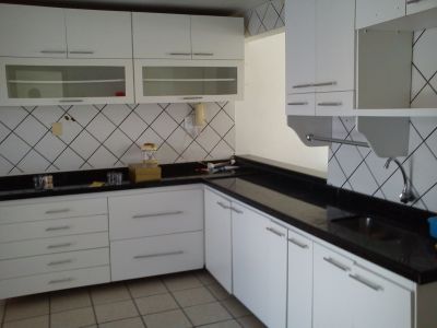 CASA A VENDA EM CONDOMINIO FECHADO EM MACEIO