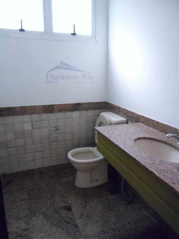 Bela Casa Condomínio Fechado