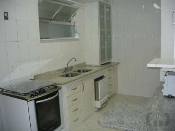 Apartamento de 03 dormitório com suite e garagem