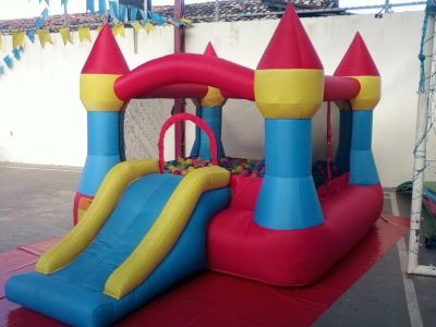 A Mania KiDS-Locação de brinquedos e a solução da sua festa!!!