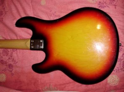 Oportunidade -Vendo Baixo elétrico Schaller(Music man - Telecaster)