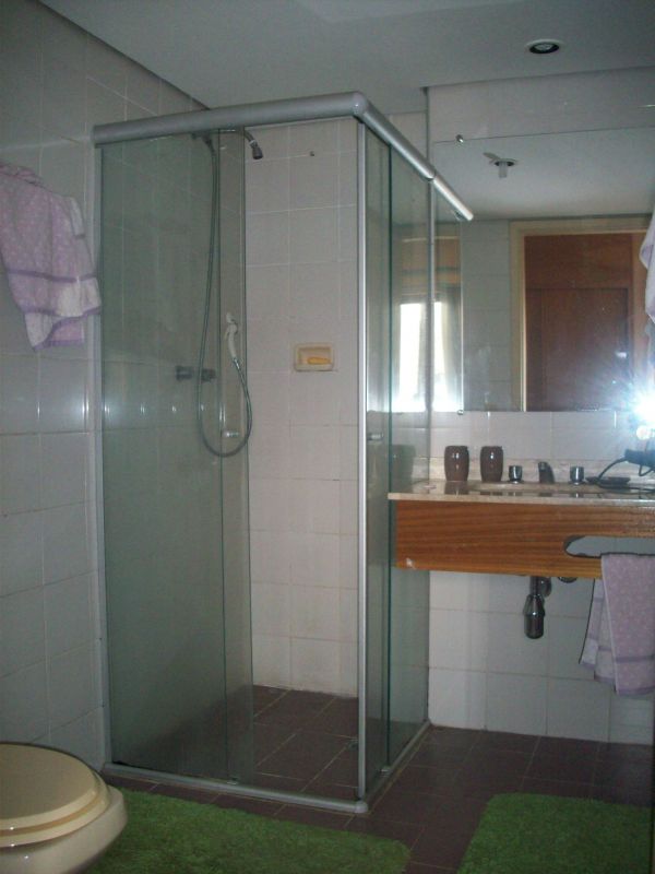 Apartamento com 1 suíte, 1 vaga na garagem, Moema - SP 