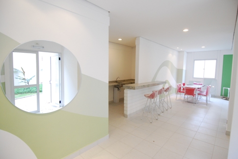 Vero Guarulhos, pronto 2 dormitórios reformado, apto 67 c sacada Vila Augusta