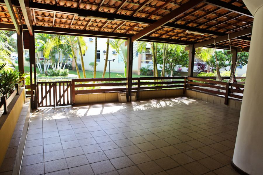 Melhor localizaçao de Vilas perto dos comercios e da praia