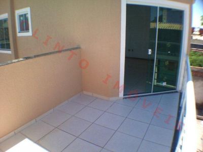 Olinto Imóveis vende Duplex 2 qts no Recreio em Rio das Ostras