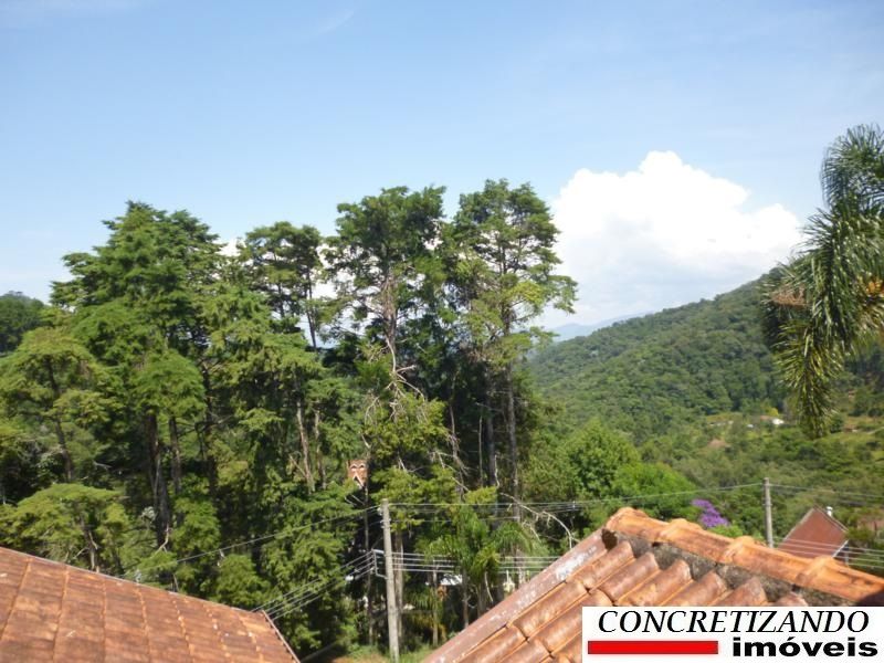 Linda casa em Santo Antonio do Pinhal - Campos do Jordão -