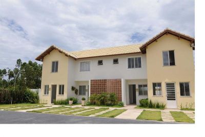 Casas 1ª Locação em Comdomínio c/ Parque Aquático